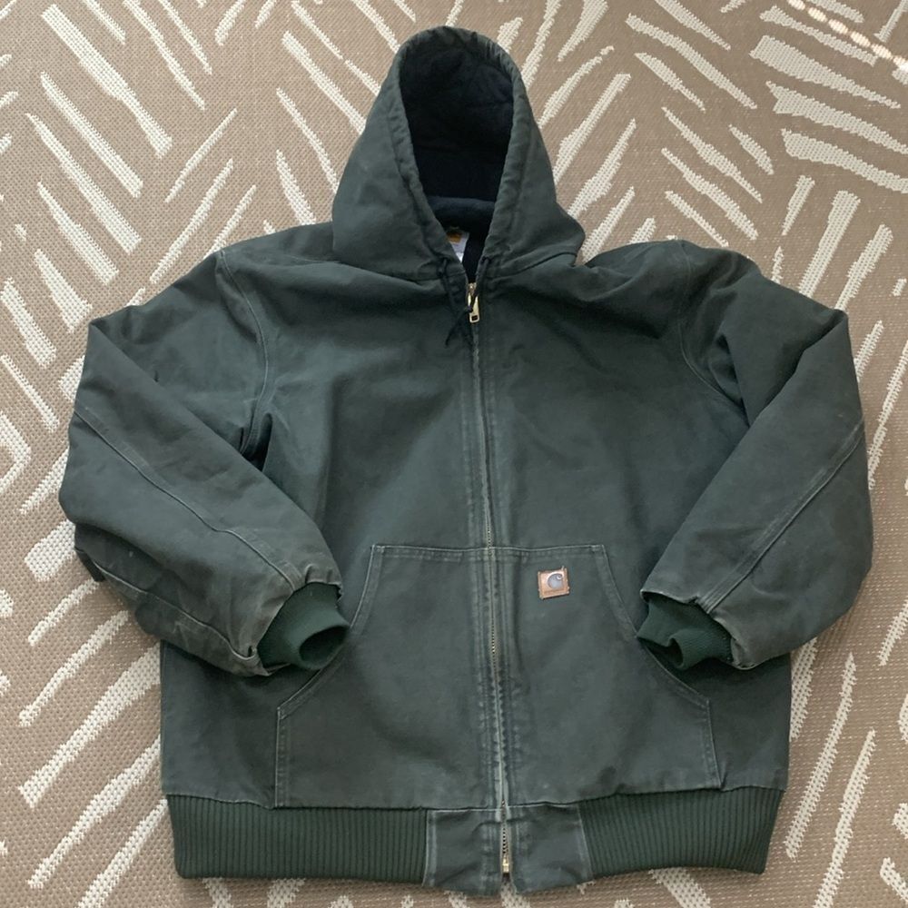 Carhartt Distressed RN#14806
J130 MOS Green Hooded Chore Workwear Coat Sz XLT